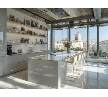 Z-Series Silver Gray Glossy